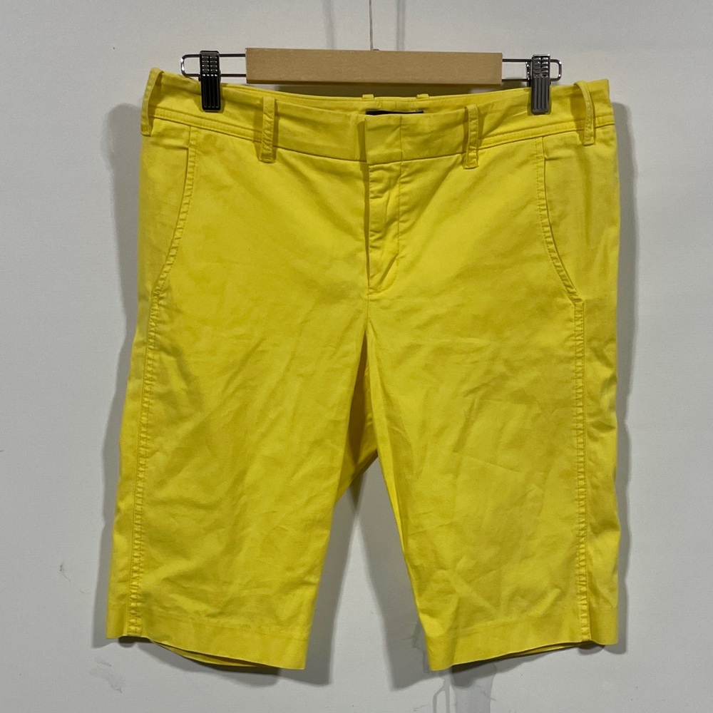 Vince Men's Yellow Chino Shorts
